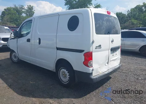 2015 Nissan Nv200 S from USA, damaged, VIN 3N6CM0KN1FK729519